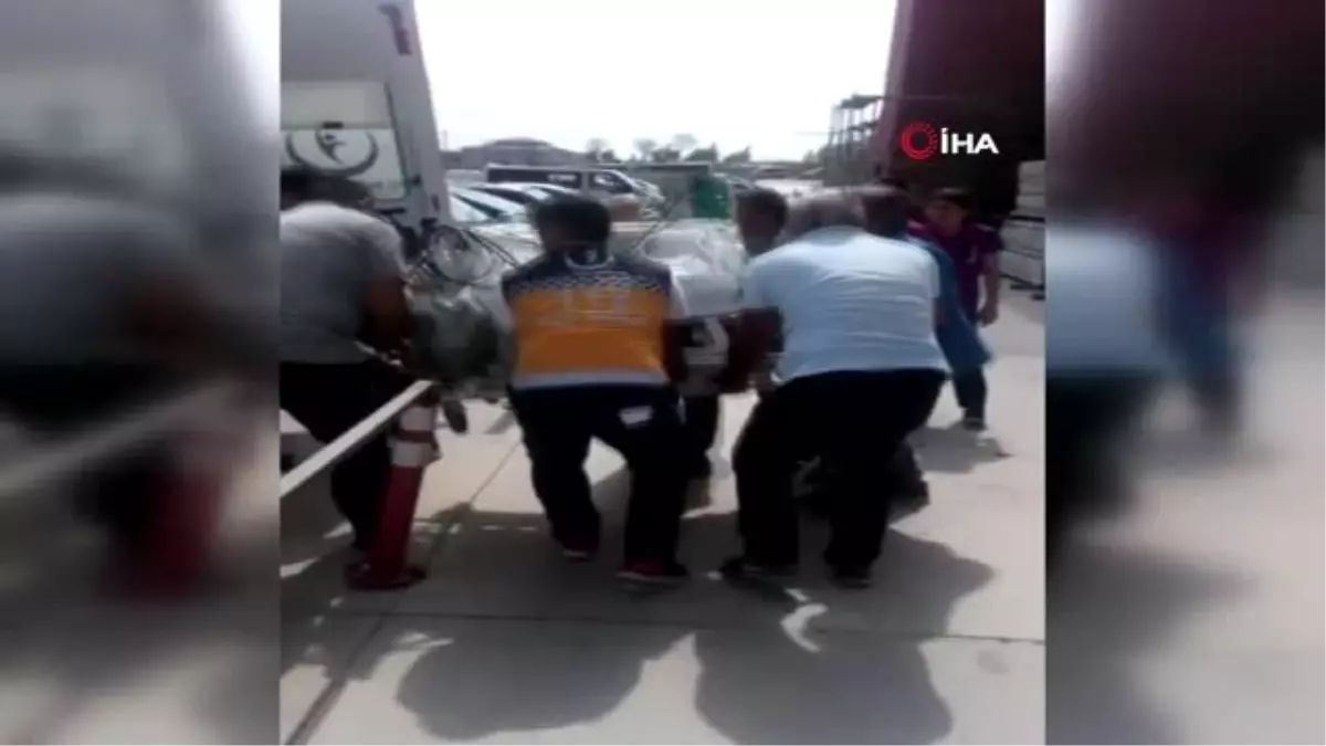 Ambulans helikopter 1 günlük bebek için havalandı