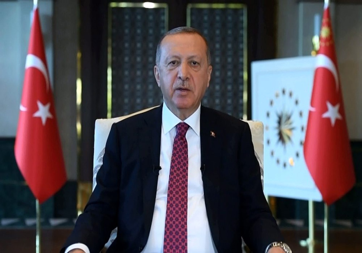 Cumhurbaşkanı Erdoğan\'dan Malazgirt Zaferi mesajı