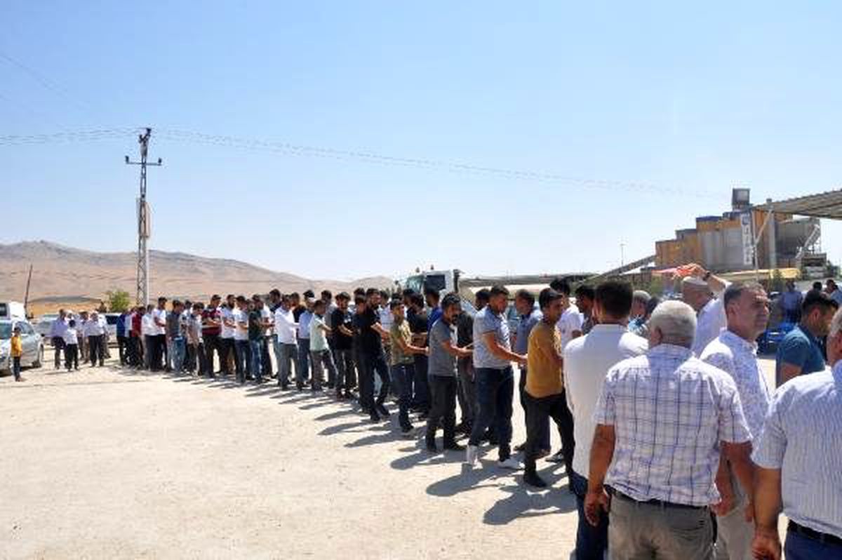 Derik\'te iki aile arasındaki husumet, barışla sonuçlandı