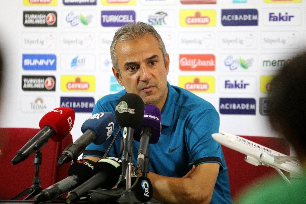 İsmail Kartal: "Elimizdeki imkanlarla iki maçta 6 puan aldık"