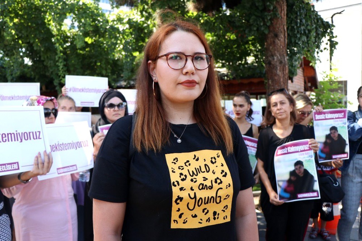 Kayseri Kadın Meclisi: "Emine\'nin öldürülmesi kadın cinayetlerinin son bulmasında bir dönüm noktası...