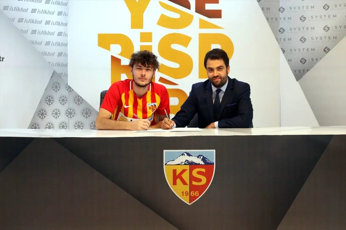 Kayserispor, Furkan Polat\'ı transfer etti