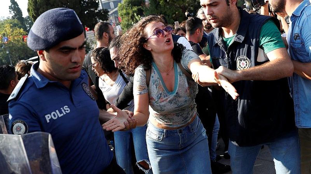 Kayyum protestoları: Mardin ve Van\'daki eylemlere polis müdahale etti