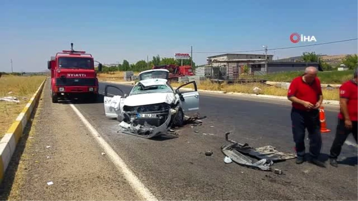 Şanlıurfa\'da trafik kazası: 3 yaralı
