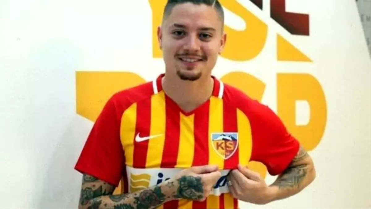 Son dakika transfer haberleri: Kayserispor Adryan Tavares\'e imzayı attırdı