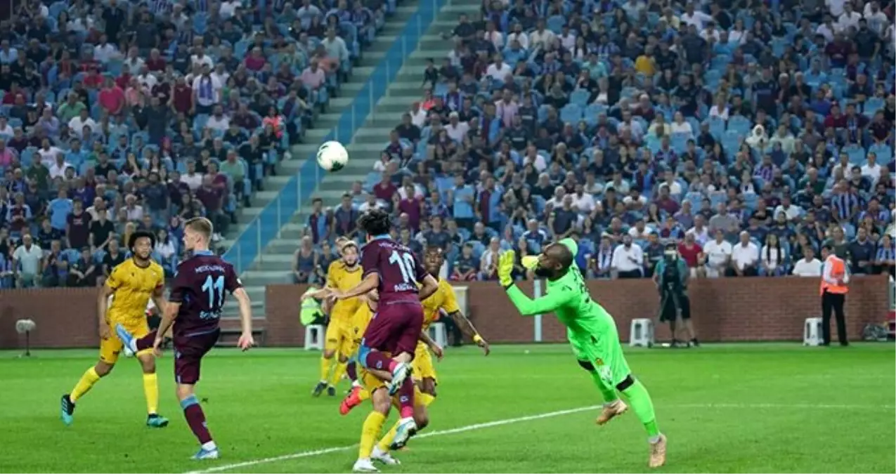 Trabzonspor, Yeni Malatyaspor\'u 2-1 mağlup etti!