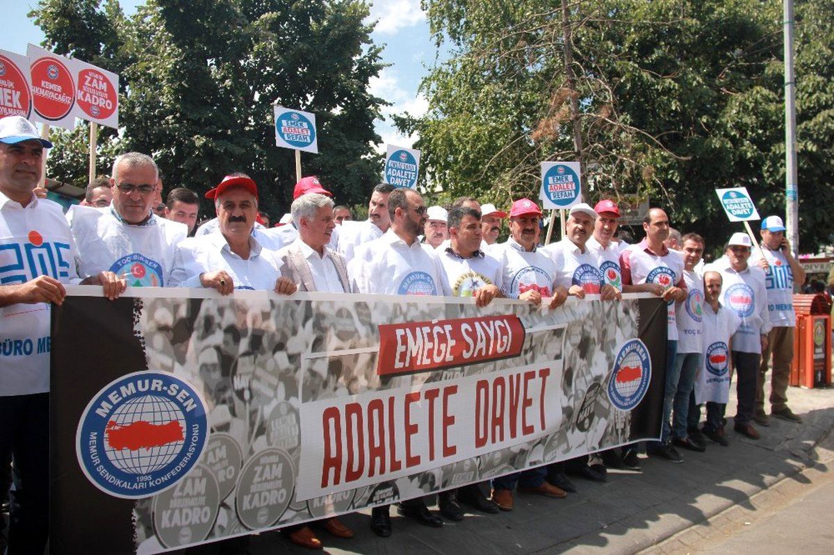 Bingöl\'de \'Emeğe Saygı Adalete Davet\' çağrısı