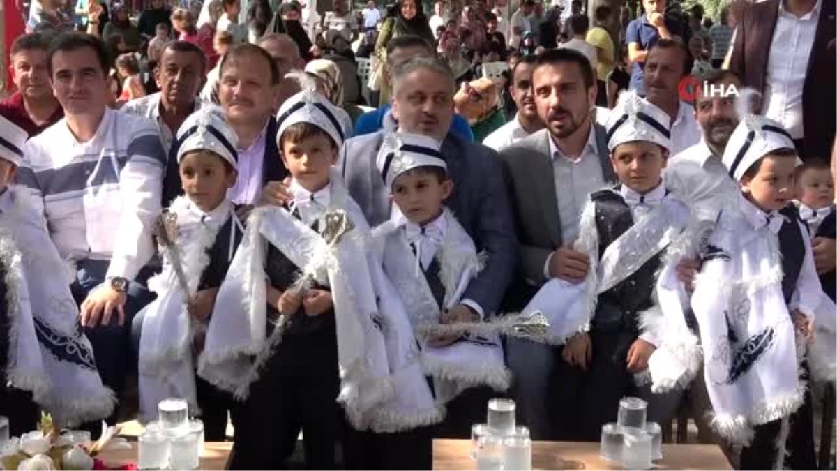 Bursa\'da 57 çocuğun sünnet sevinci