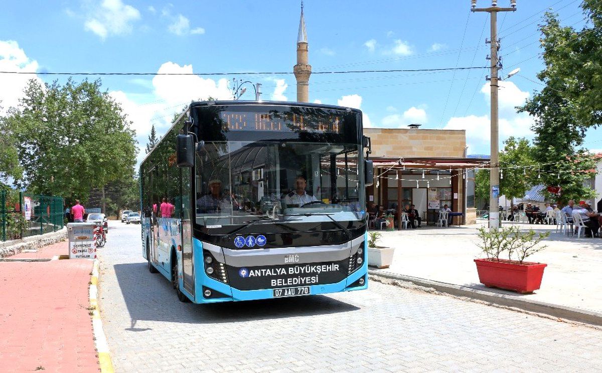 Büyükşehir 19 bin kişiyi yaylaya taşıdı