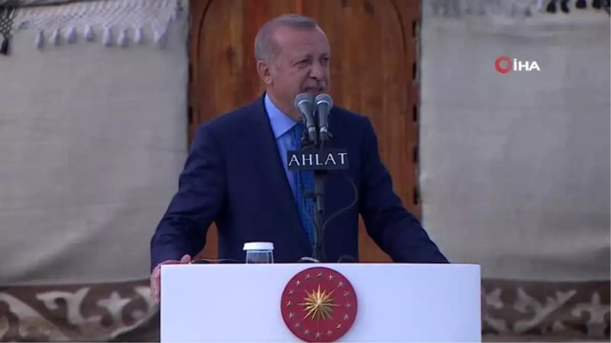 Cumhurbaşkanı Erdoğan: " Ne haçlı artıklarının ne Bizans heveslilerinin ne PKK denilen o kendi...