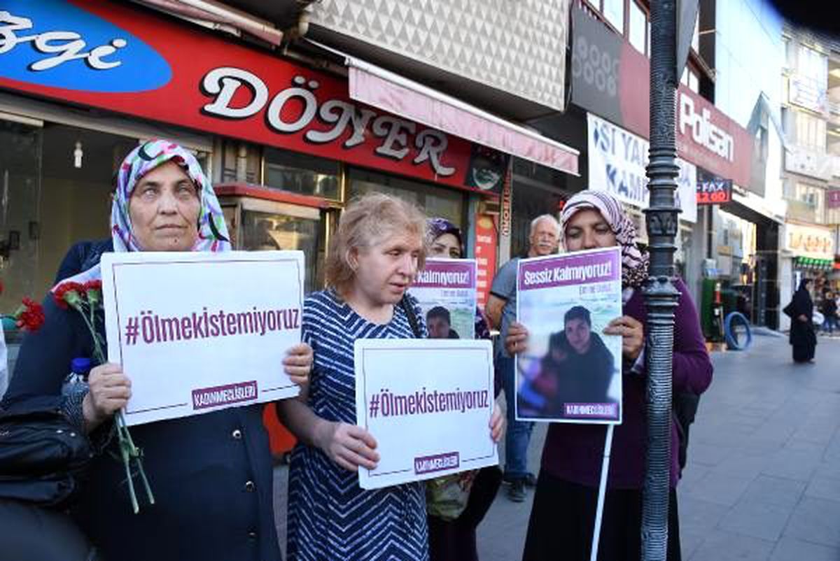 Engelli kadınlar emine bulut\'u andı