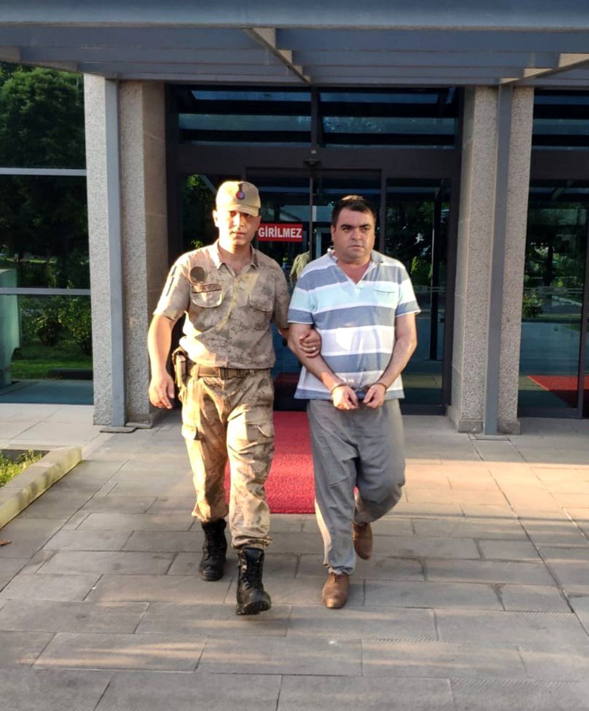 Hakkında 6 ayrı suçtan kaydı olan şüpheli yakalandı
