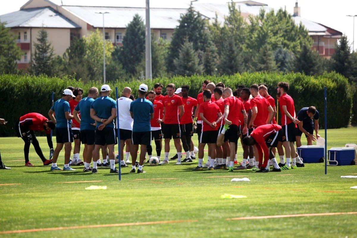 Hikmet Karaman: "Zamana ihtiyacımız var"