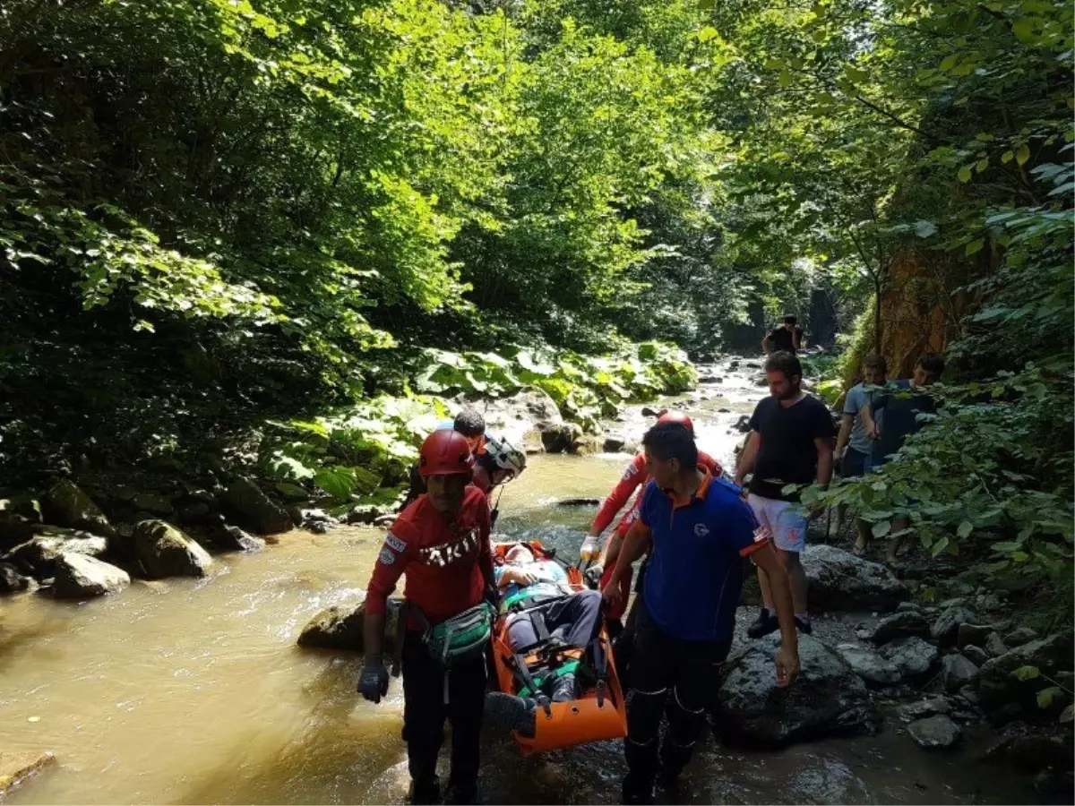 Kanyonda mahsur kalan yaralı vatandaş için kurtarma ekipleri seferber oldu