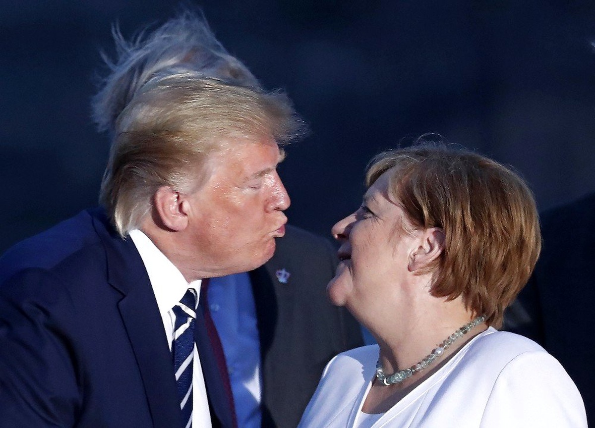 Merkel ve Trump G7 Zirvesi\'nde İran\'ı görüştü