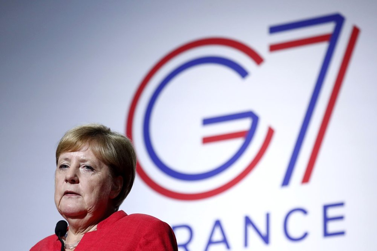 Merkel ve Trump G7 Zirvesi\'nde İran\'ı görüştü