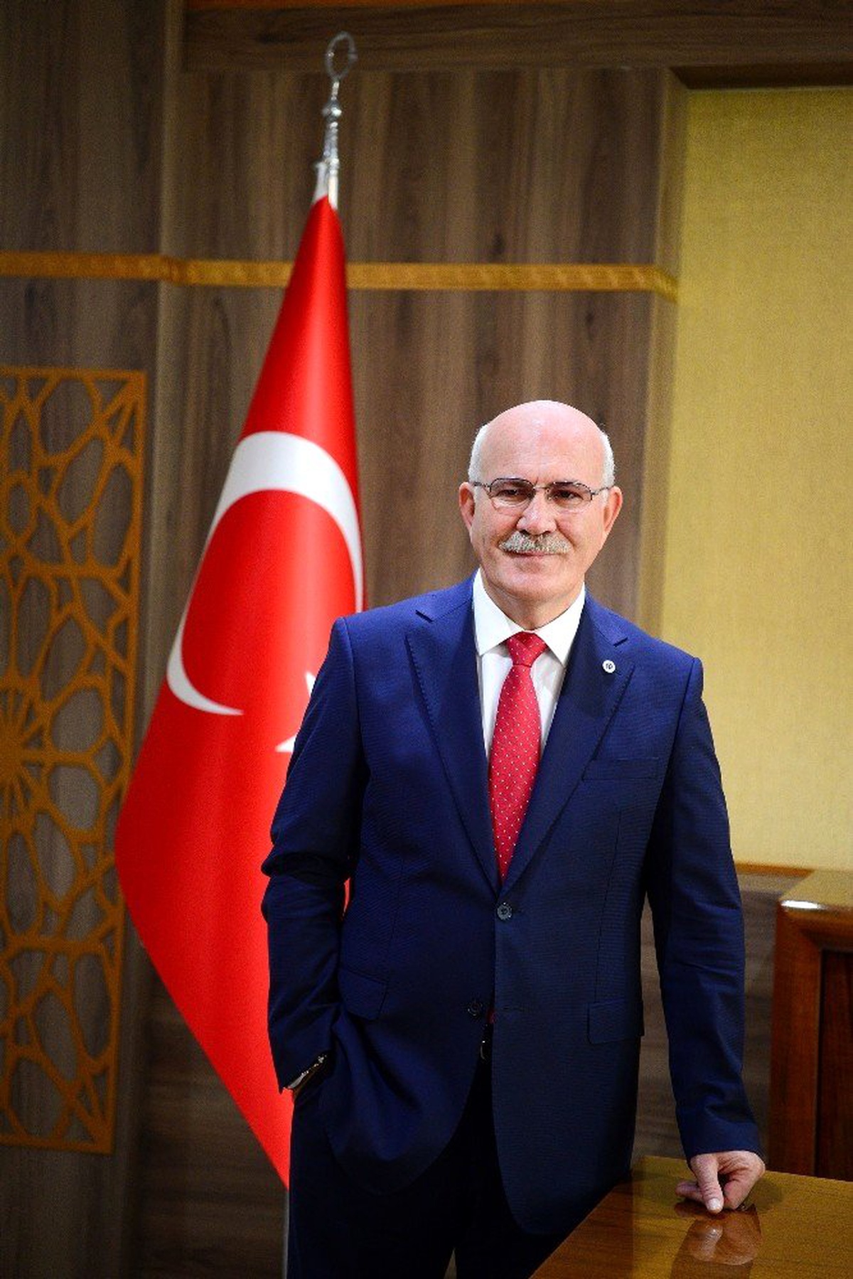 Rektör Savaş Malazgirt Zaferi\'ni kutladı