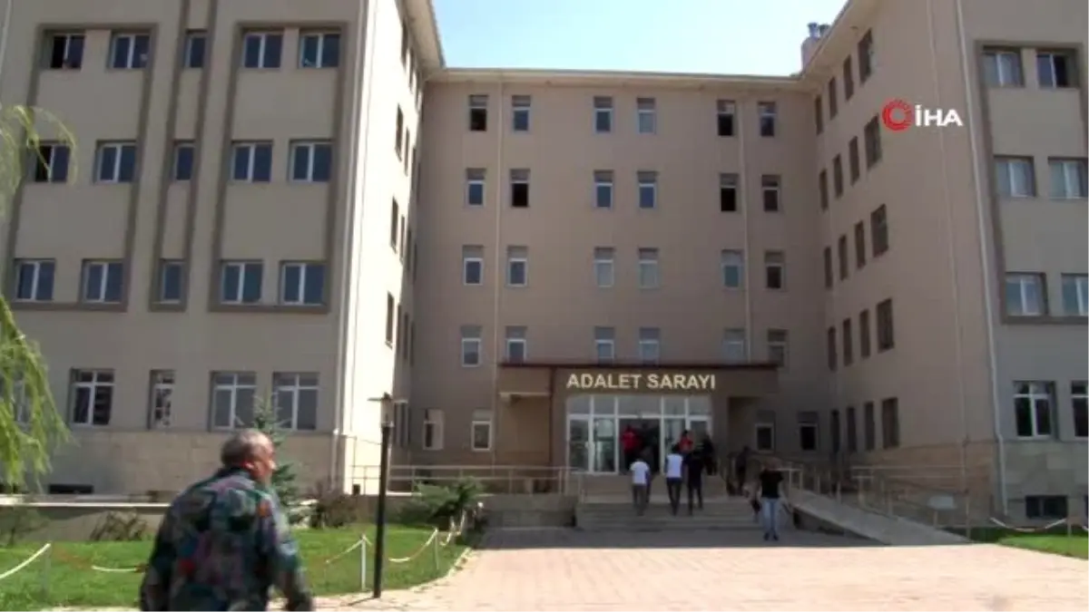 Sivas\'ta kadına şiddet, bu kez avukat şiddet gördü