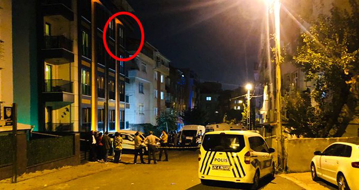 İnşaat mühendisi gencin, ailesini katlettikten sonra balkondan atlayıp intihar etmesi kamerada