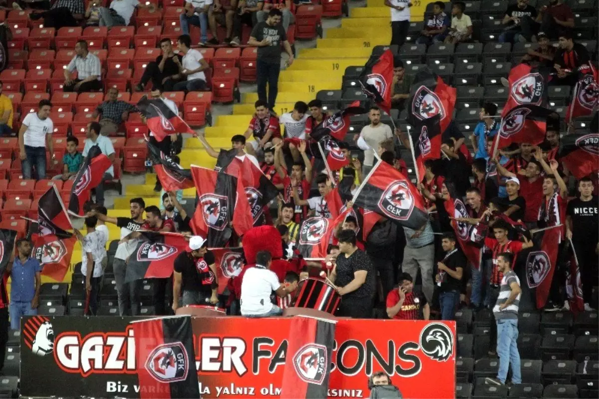 Süper Lig: Gazişehir Gaziantep: 2 - Gençlerbirliği: 0 (İlk yarı)