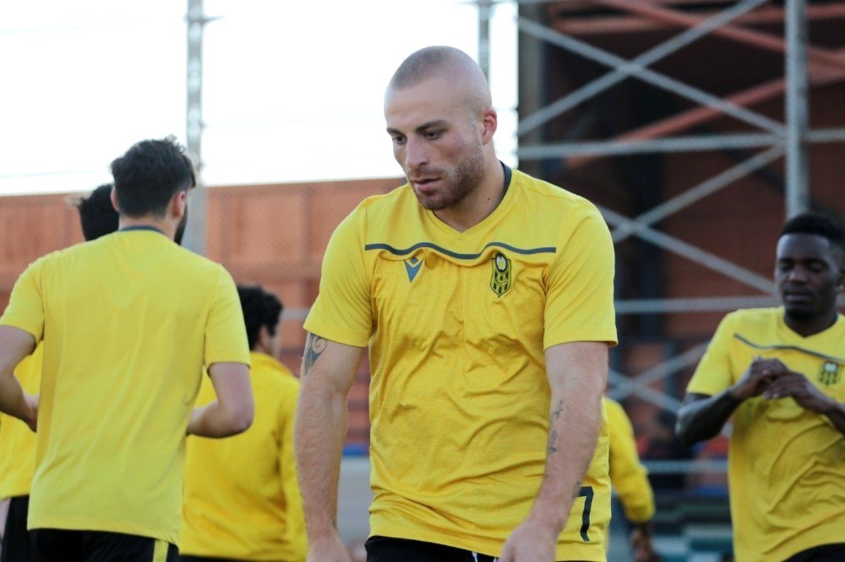 Yeni Malatyaspor\'a Gökhan Töre\'den kötü haber