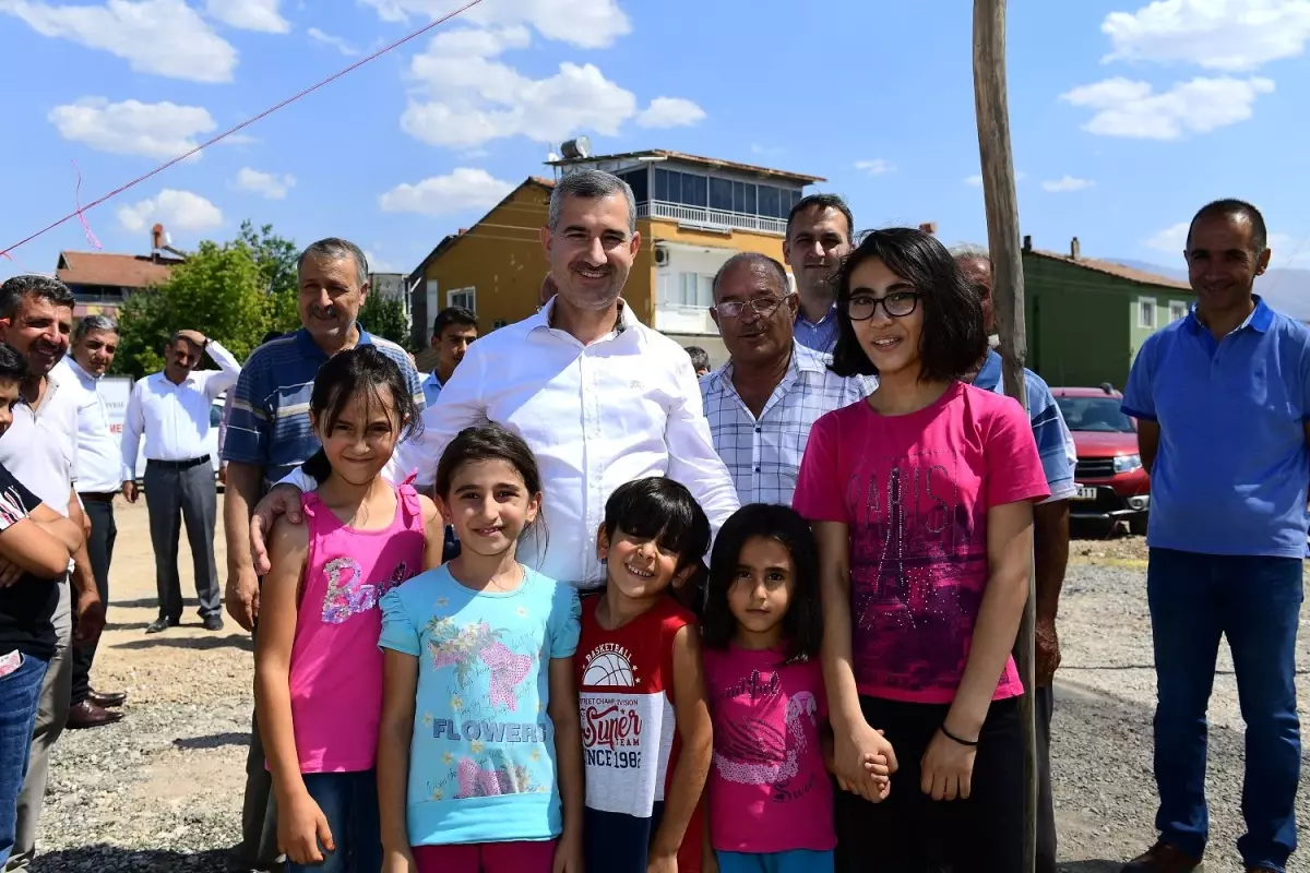 Başkan Çınar, Cevatpaşa mahallesi\'nde ki caminin temel atma törenine katıldı