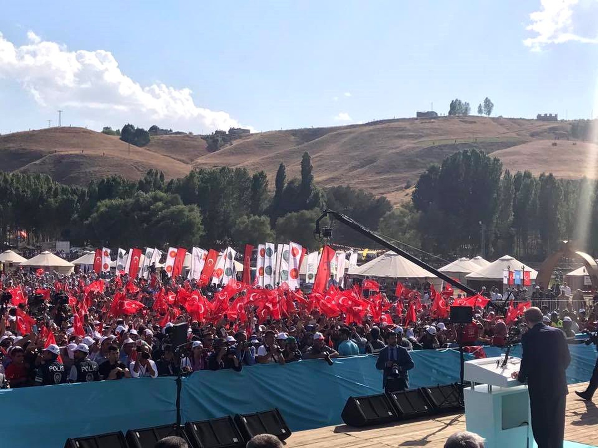 Başkan Öztekin: Malazgirt ruhunu yaşatacağız