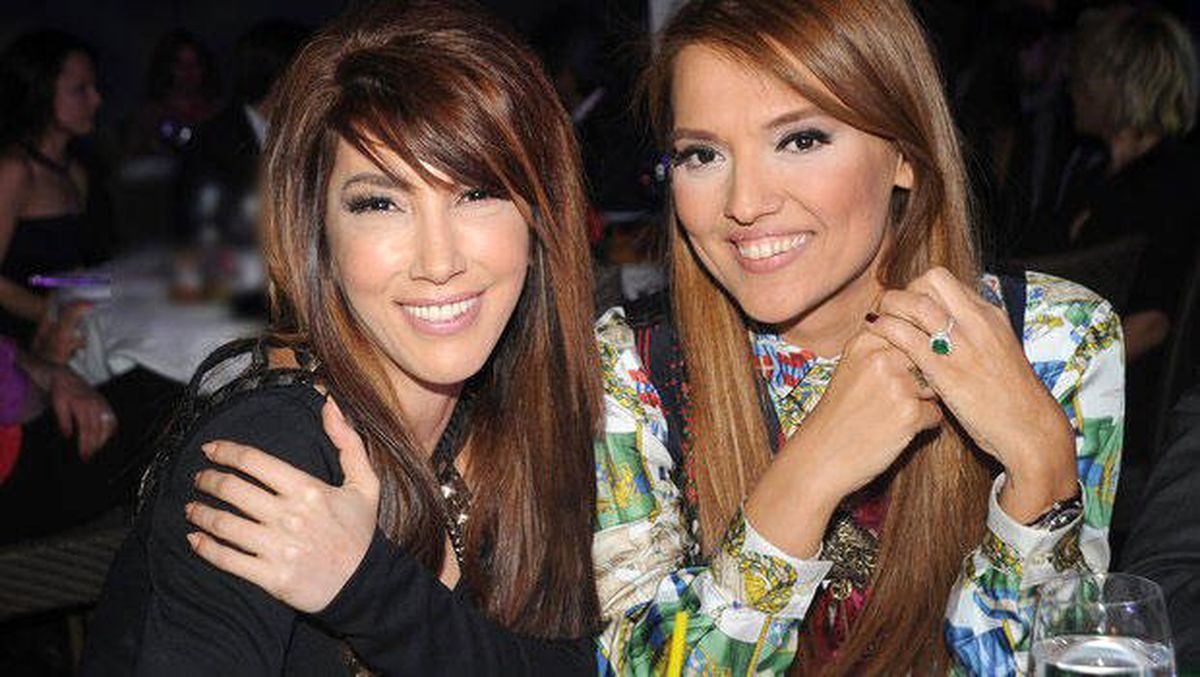 Demet\'le aynı sahneyi paylaşacağız