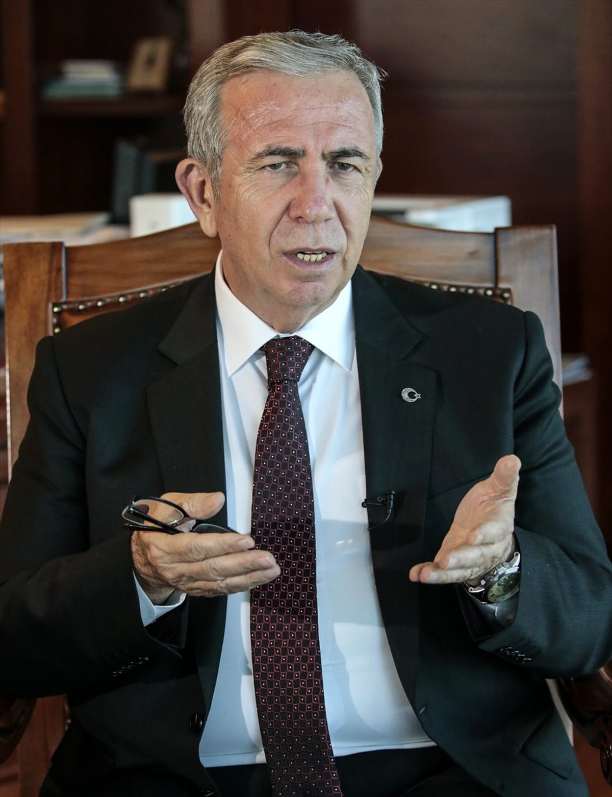 Halk ekmek büfeleri yerine "halk market"ler geliyor