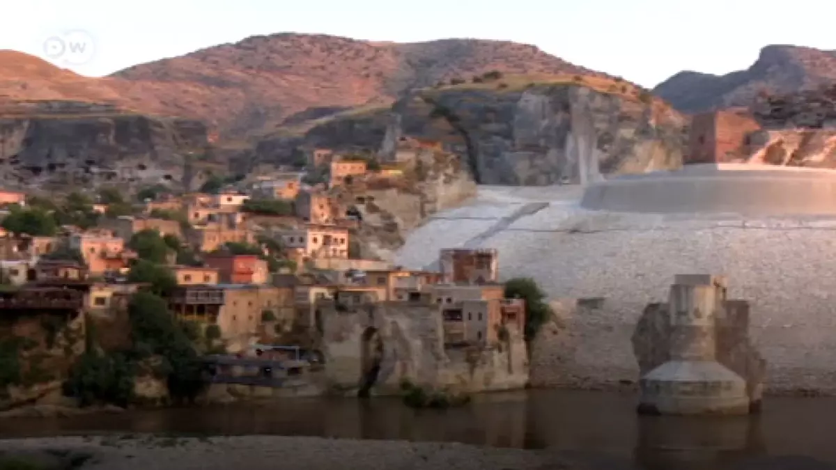 Hasankeyf\'i kurtarmak mümkün mü?