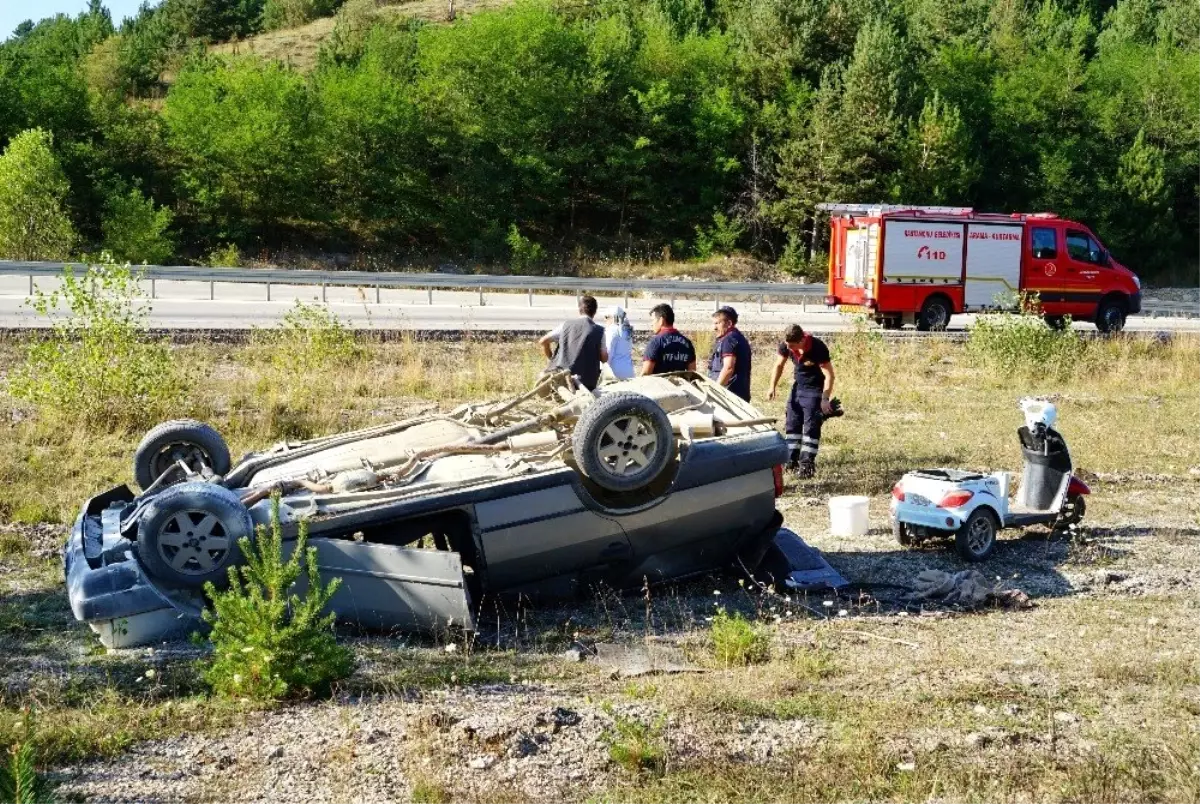 Kastamonu\'da virajı alamayan otomobil takla attı: 2 yaralı