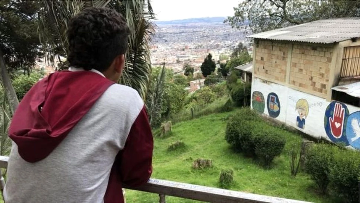 Kolombiya\'nın çocuk gerillaları normal yaşama geri dönmeye çalışıyor