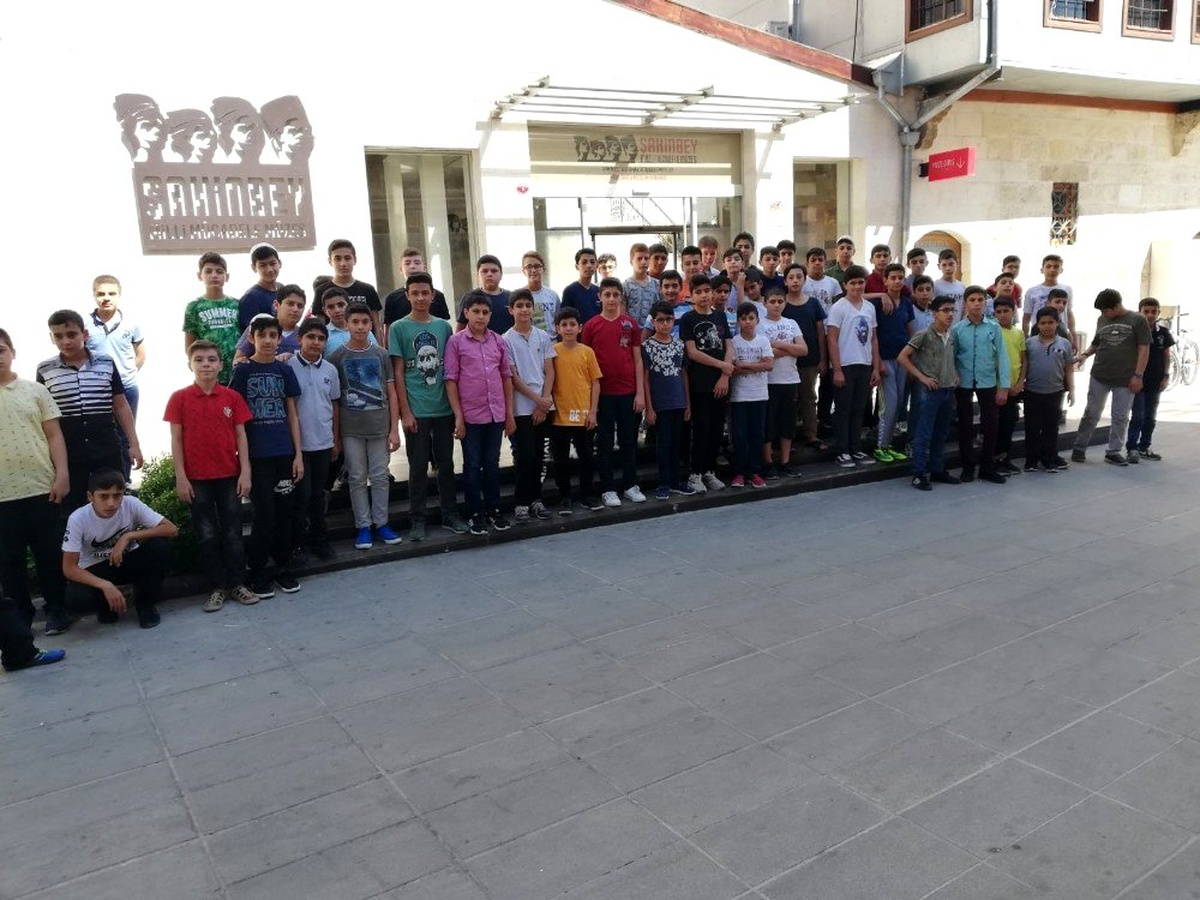 Şahinbey Belediyesi vatandaşlara Şahinbey\'i tanıtıyor