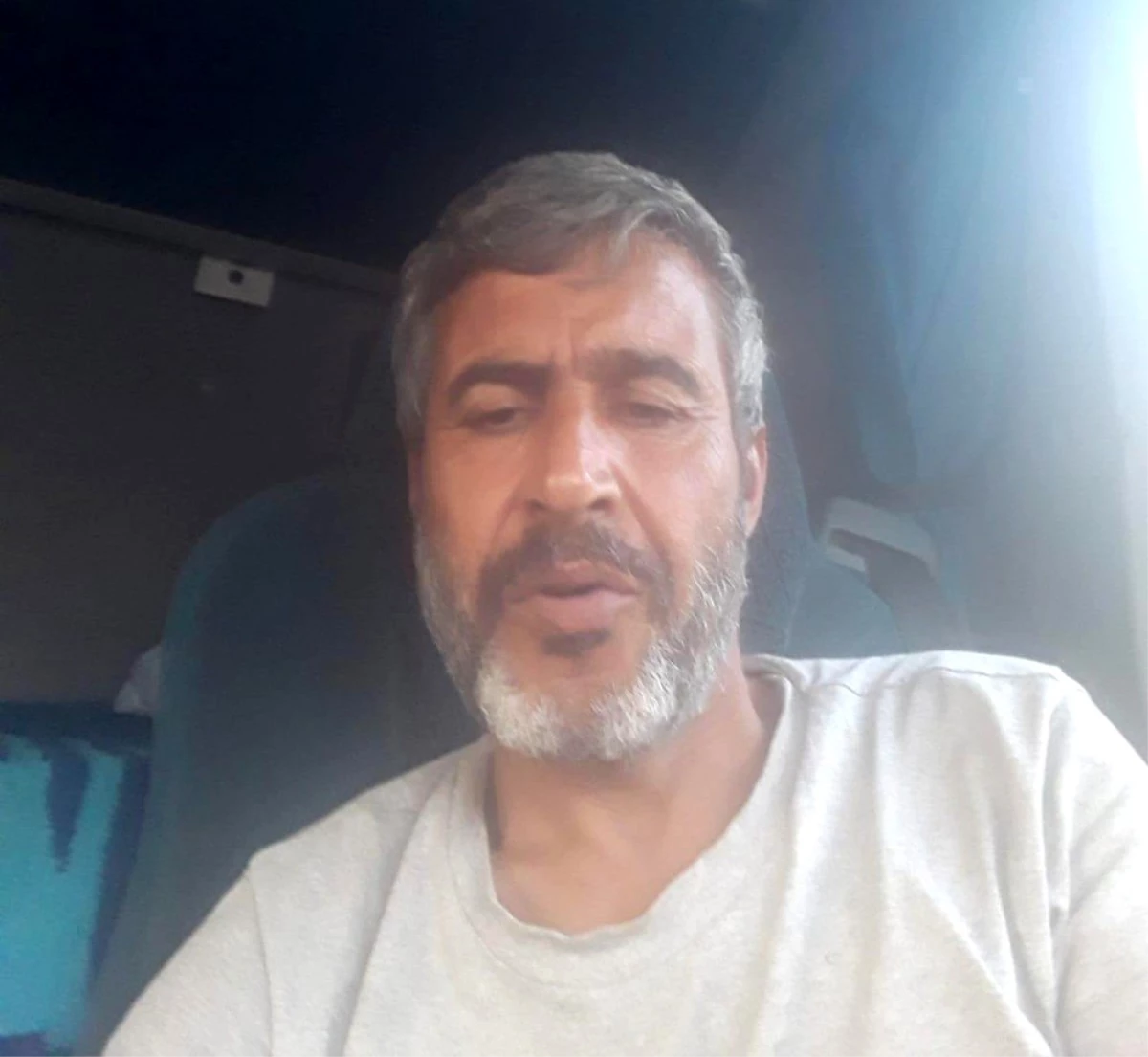 Türk tır şoförü \'kirazlar bozuldu\' gerekçesiyle 27 gündür Kırgızistan\'da rehin
