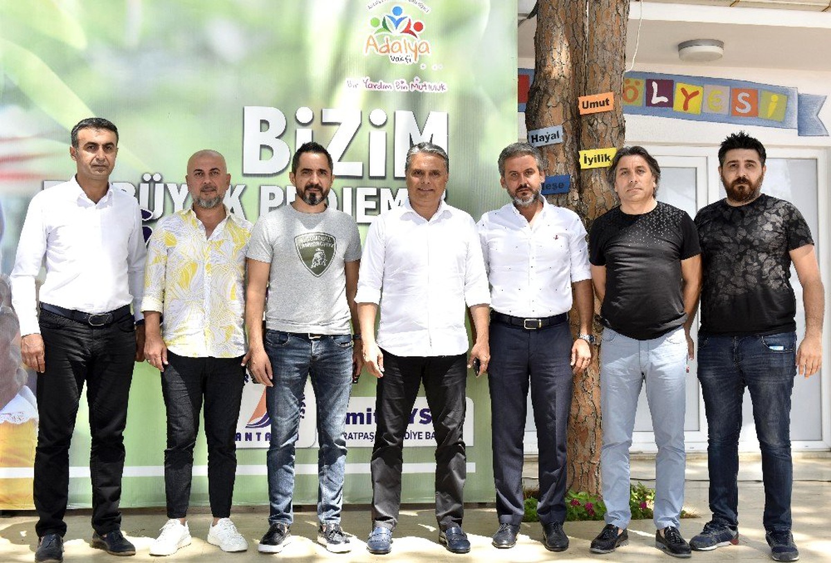 Uysal: "Katledilen kadınların çocuklarına burs verilecek"