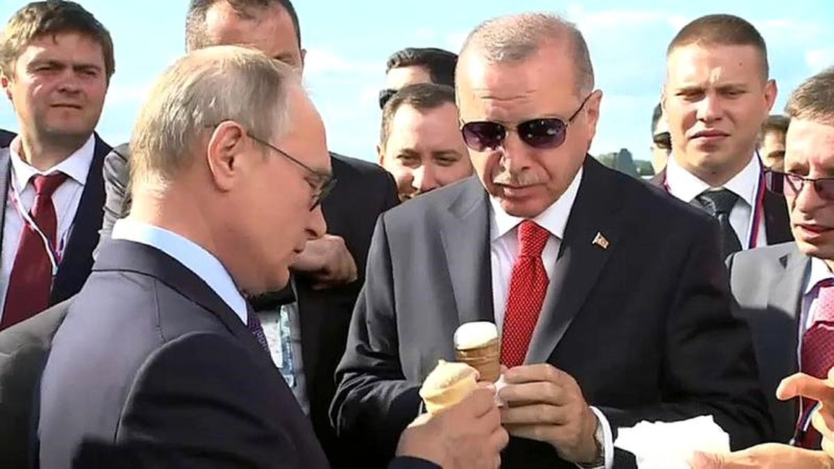 Video | Rusya Devlet Başkanı Putin Cumhurbaşkanı Erdoğan\'a dondurma ısmarladı