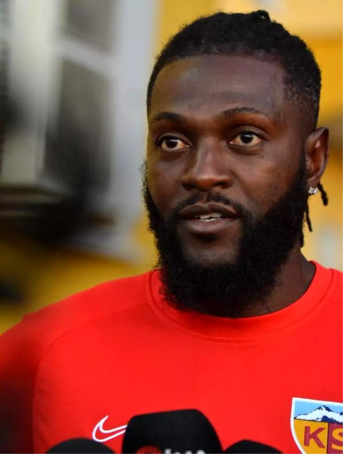 Adebayor: galatasaray maçı ligin en zorlu karşılaşmalarından biri olacak