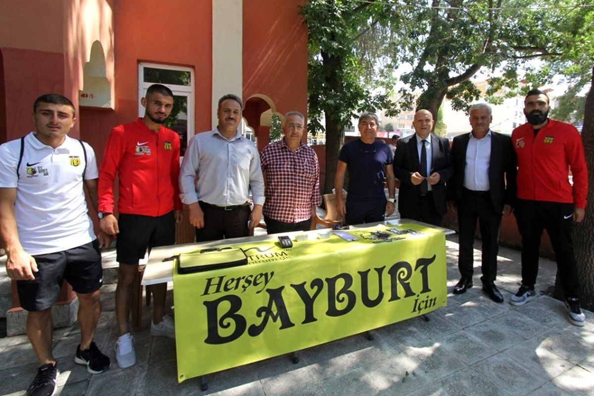 Bayburtspor\'a ilk destek belediye başkanından