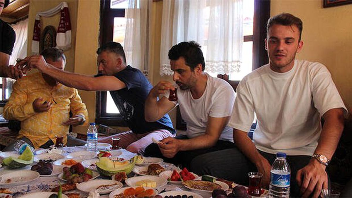 Ertuğrul Ersoy: "Bugünkü durumuma bakıp hayallerime gülebilirler"