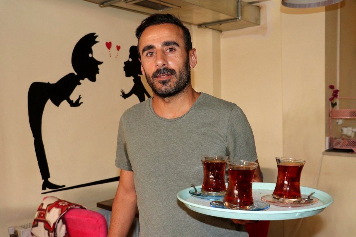 (Özel haber) Vanlı atlet bir yandan kafede çalışıyor, bir yandan olimpiyatlara hazırlanıyor