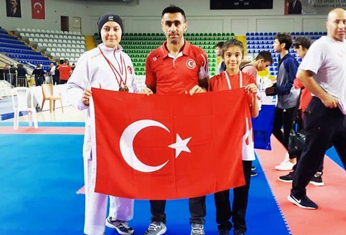 Sivaslı karateciler Rize\'den dereceyle döndü