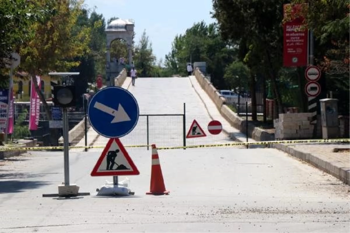 Tunca\'dan sonra meriç köprüsü de bakım için trafiğe kapatıldı