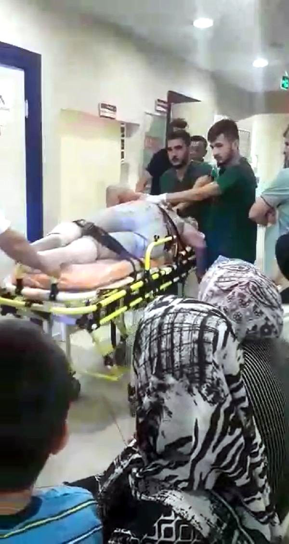 Yakıt parası tartışmasında birbirlerini bıçakladılar