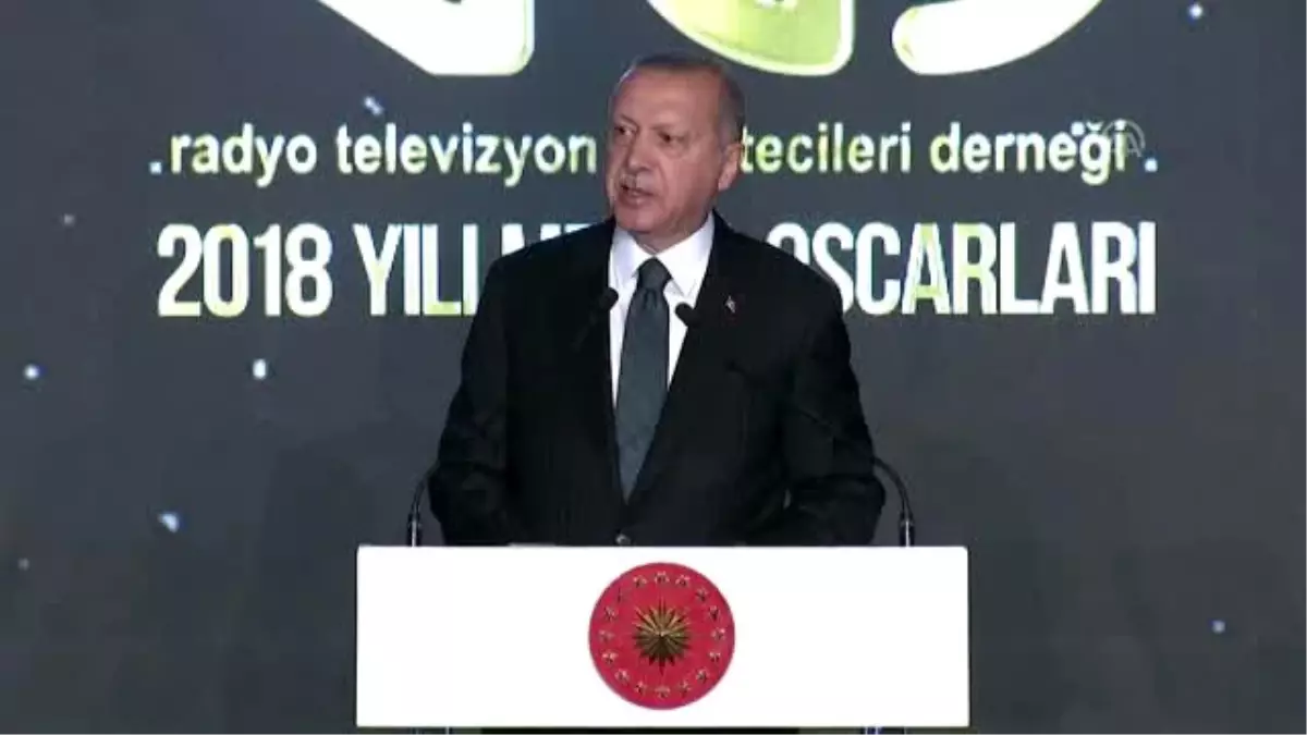 Cumhurbaşkanı Erdoğan: "Uluslararası basında Türkiye\'nin başarıları kasıtlı bir şekilde görülmüyor"