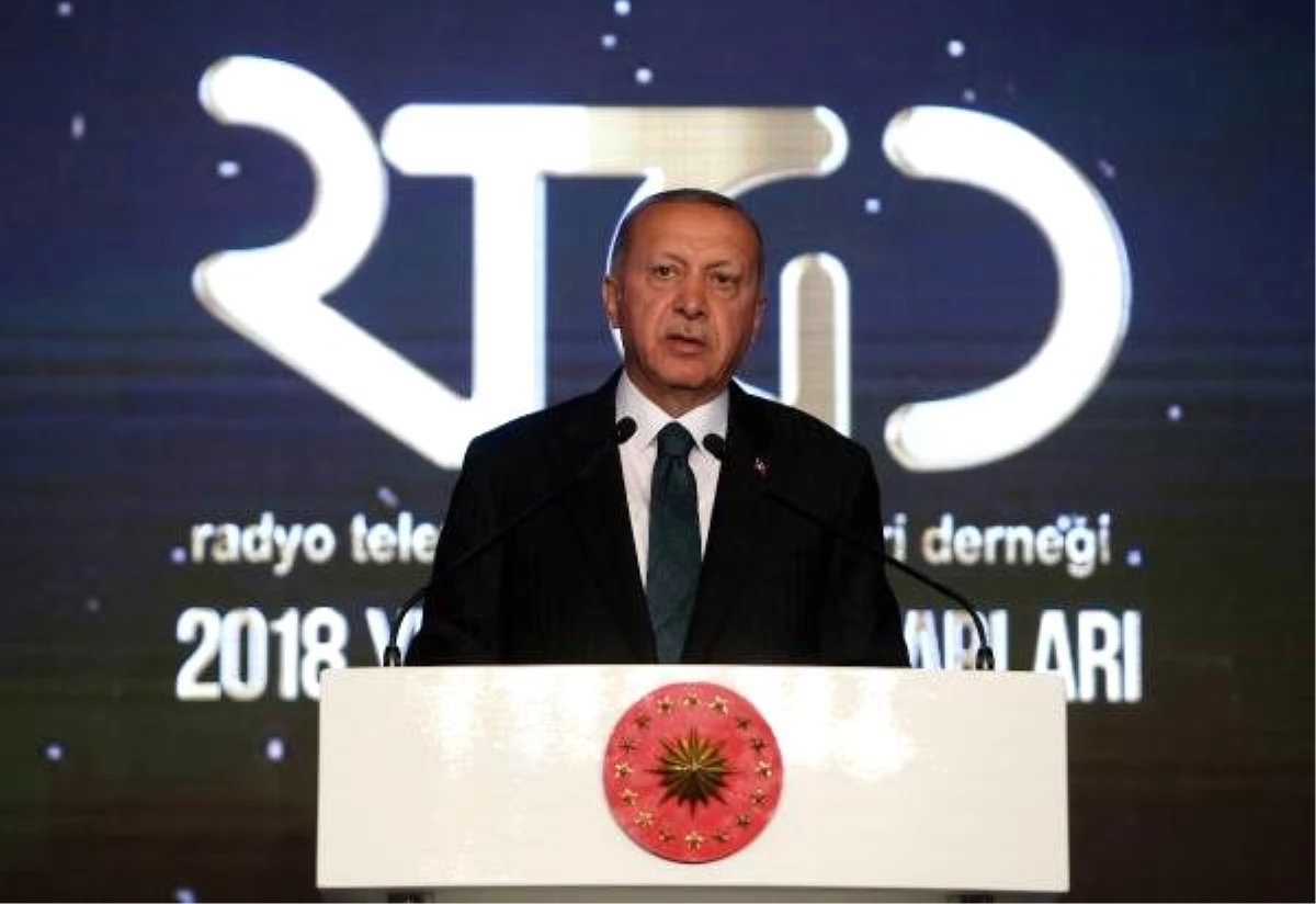 Erdoğan: tüm fikirlerin temsil edildiği bir basın arzu ediyoruz