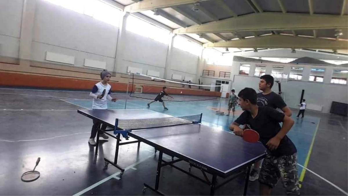 Hisarcık\'ta Zafer Bayramı Masa Tenisi Turnuvası sona erdi