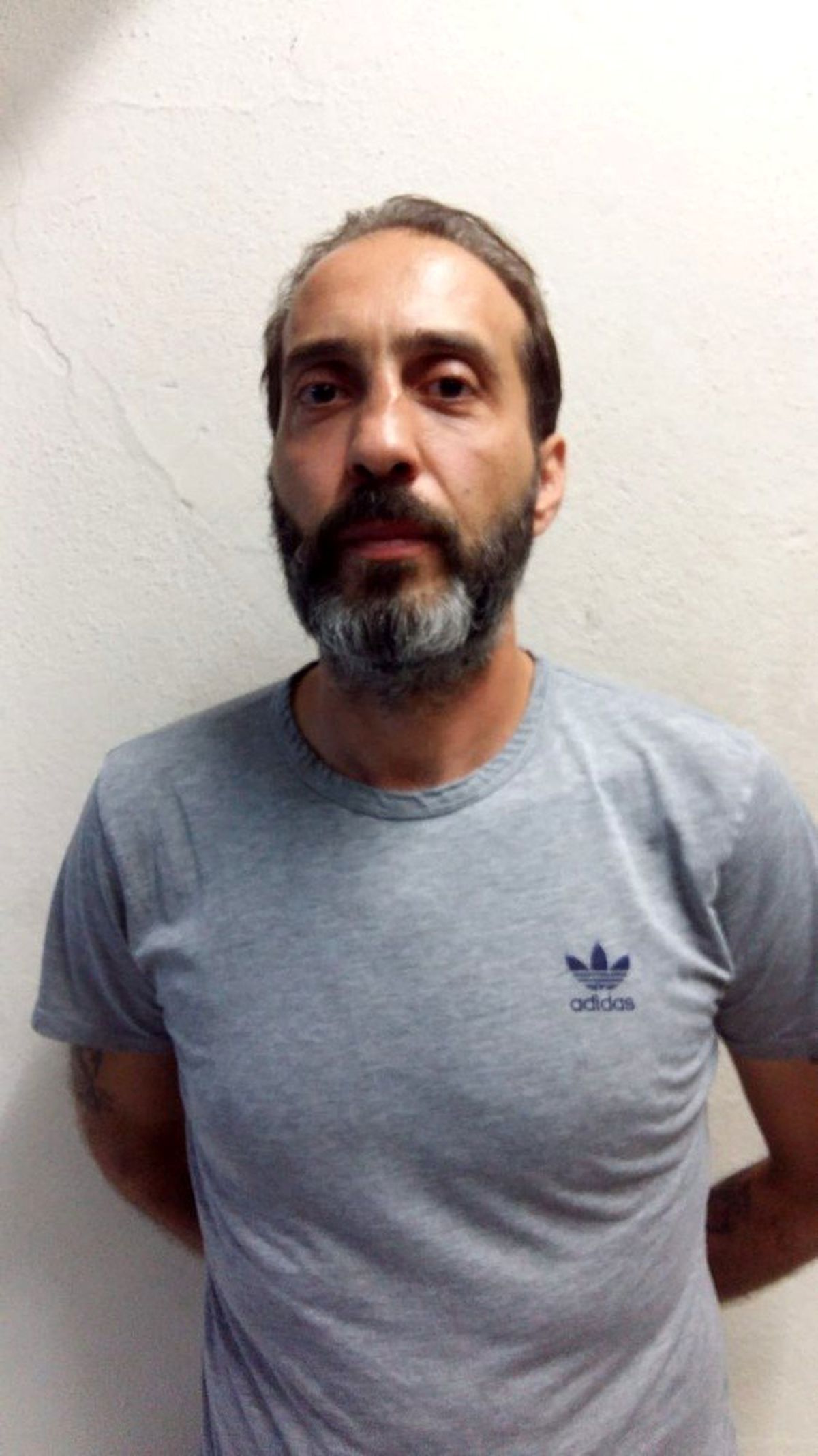 Kesinleşmiş 10 yıl hapis cezası olan firari zanlı yakalandı