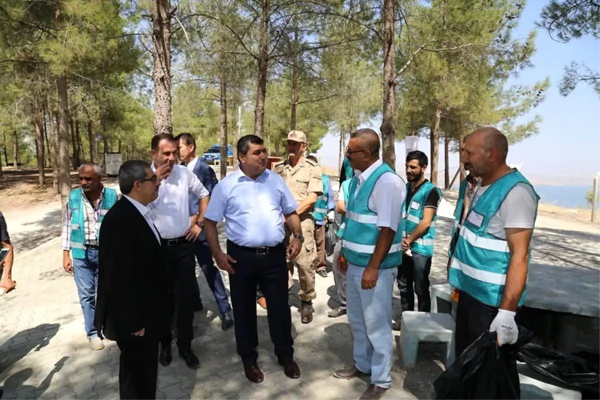 Mahkumlar çevre temizliğine katkıda bulundu