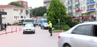 Sinop trafik ışığı olmayan kentteki kavşakta 10 yıldır görevde