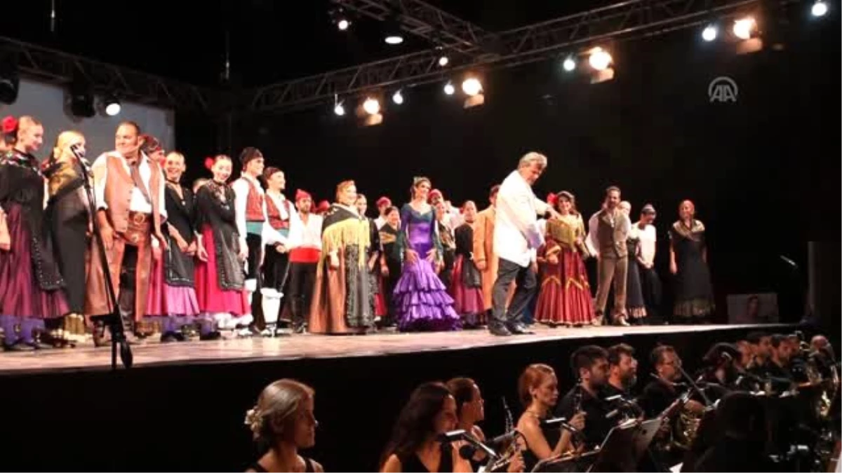 Uluslararası Efes Opera ve Bale Festivali\'nde "İspanyol Renkleri"